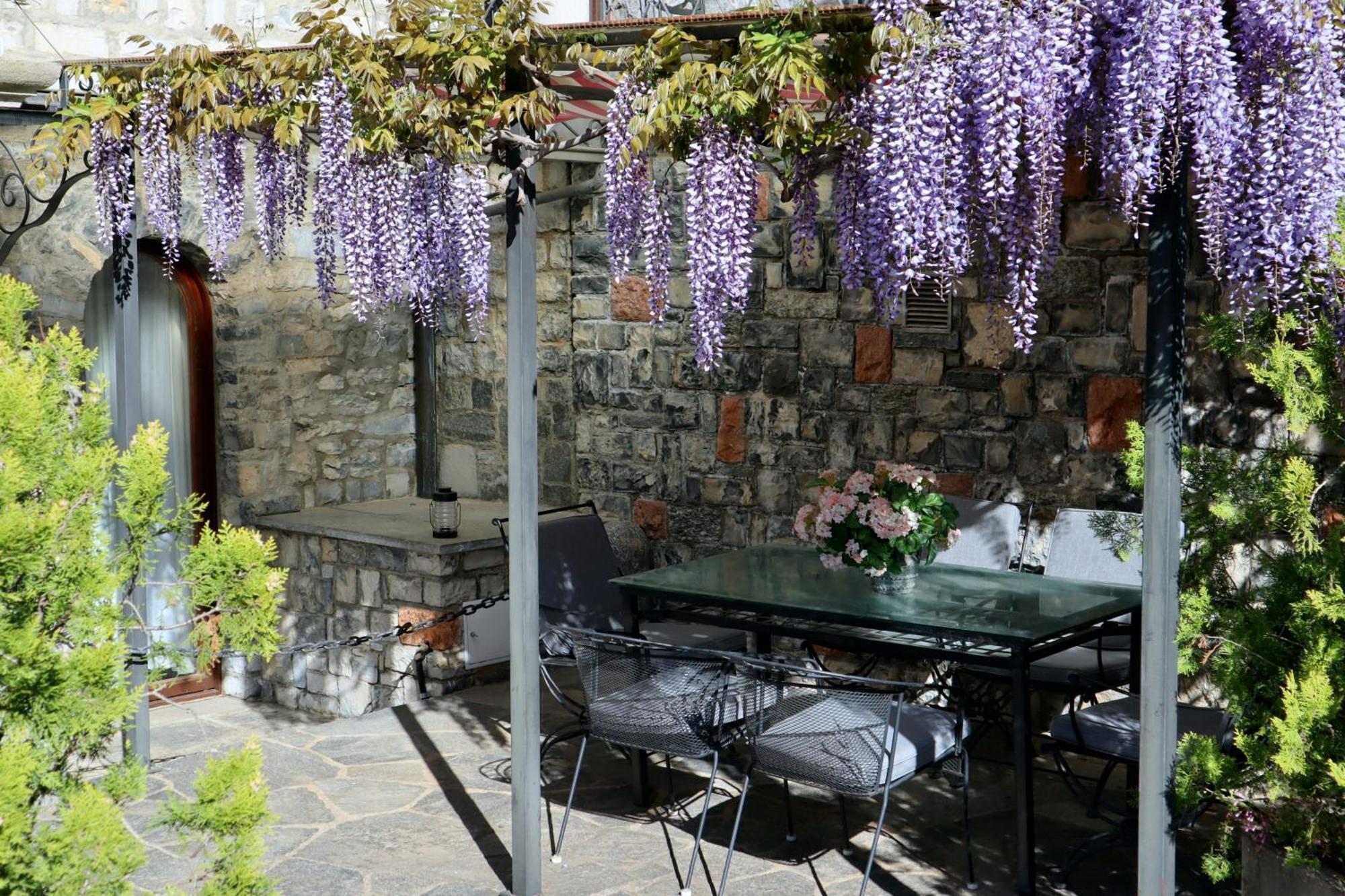 Barony Le Pergole Holiday Apartments Lugano Esterno foto