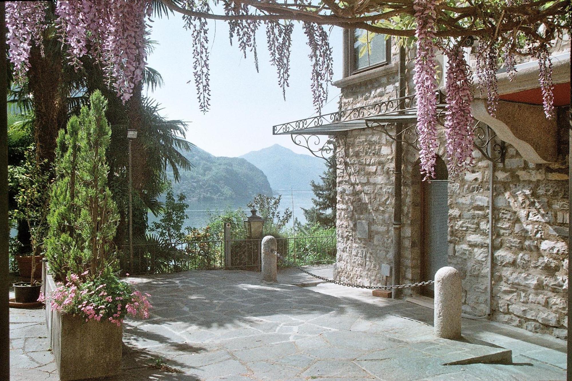 Barony Le Pergole Holiday Apartments Lugano Esterno foto