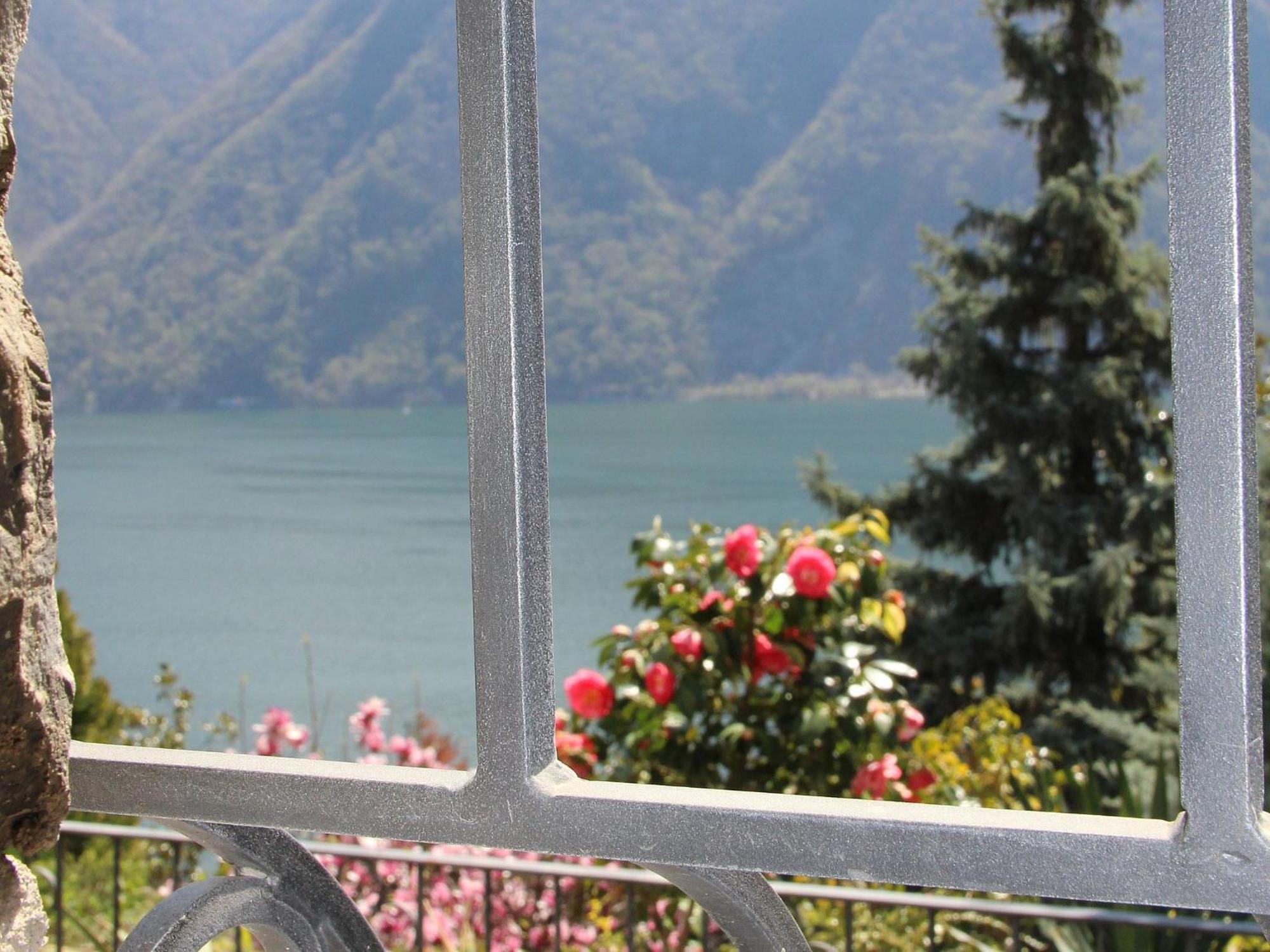 Barony Le Pergole Holiday Apartments Lugano Esterno foto